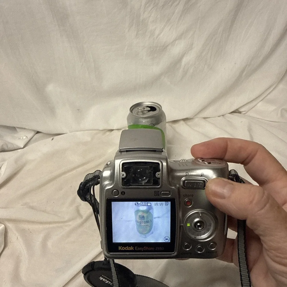 Kodak EasyShare Z650 6.1MP Digital Camera TESTED 10X Schneider Krueznach Zoom SD